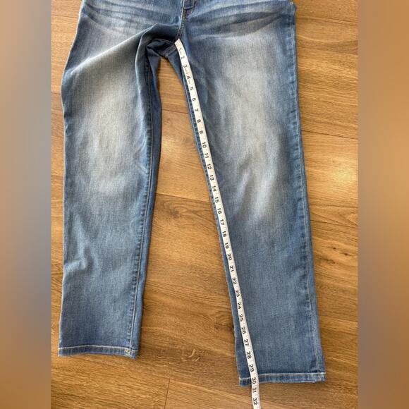 Chico’s Platinum Boyfriend Ankle Jeans Size 0.5 (6) - Picture 9 of 10